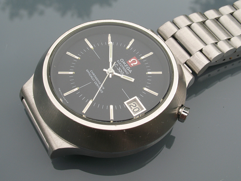 Omega f300 Cone Black Dial (198.012)