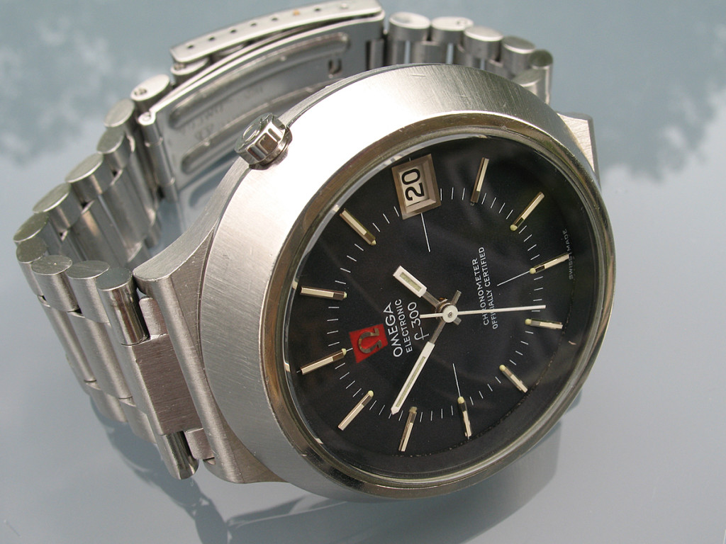 Omega f300 Cone Black Dial (198.012)