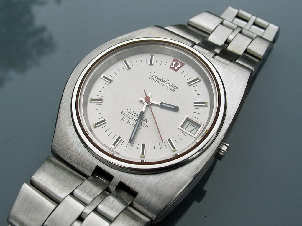 Omega f300 Constellation D-Shape Steel (198.0004)