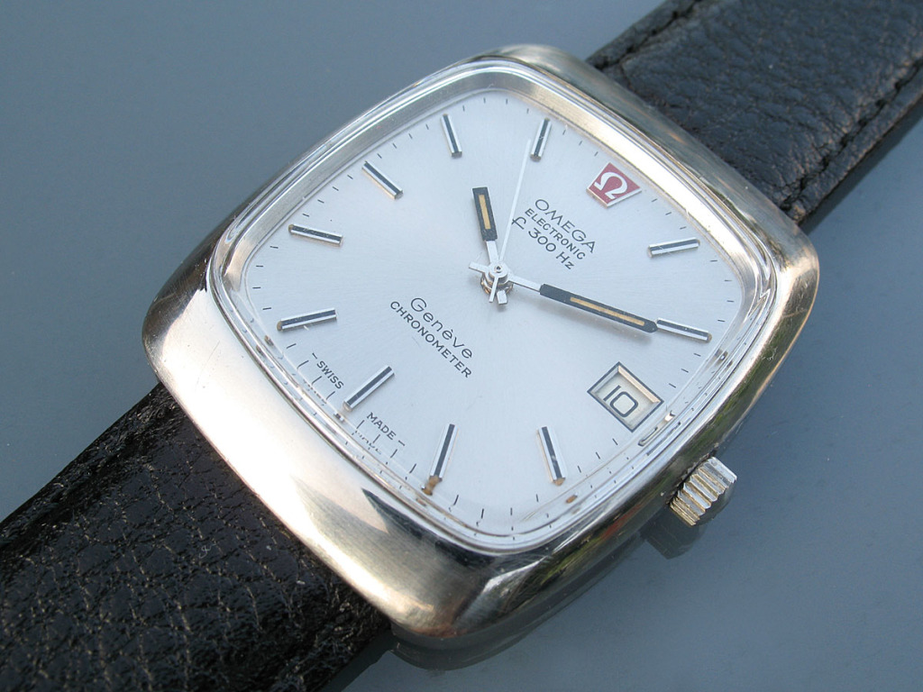 Omega f300 Geneve Square Steel (198.0062.169)