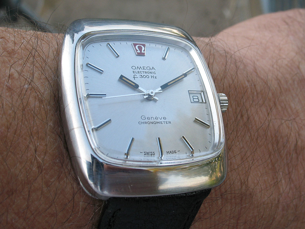 Omega f300 Geneve Square Steel (198.0062.169)